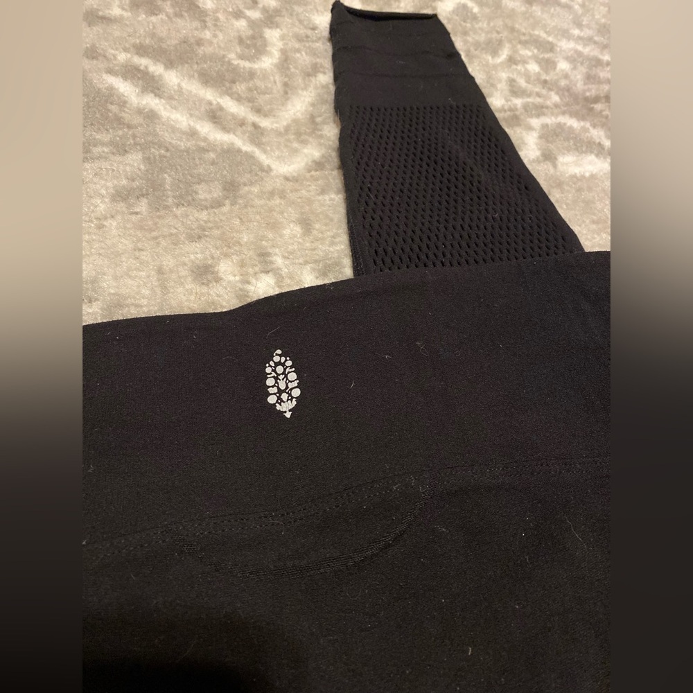 Free People FP Movement Seamless High Rise Self Hem Mesh Sculpt Legging Black M